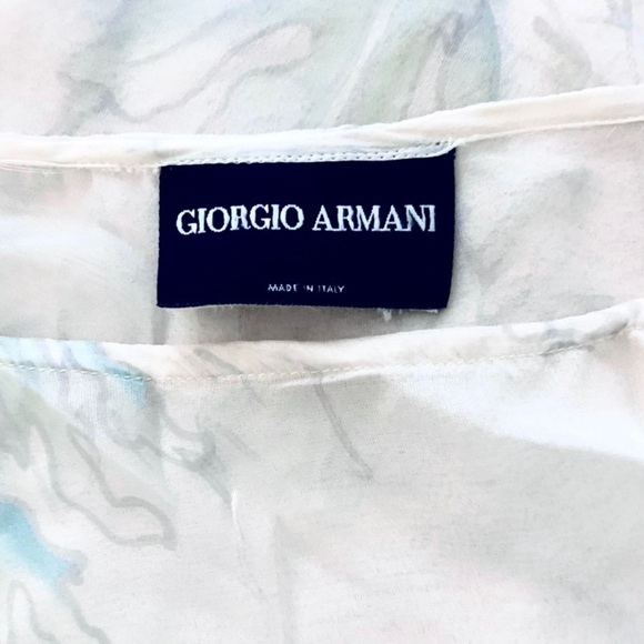 GIORIO ARMANI Cream Sheer Silk Cropped Blouse, Short Sleeve - Picture 2 of 4